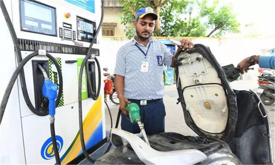 petrol diesel prices stable on april 27 india fuel price