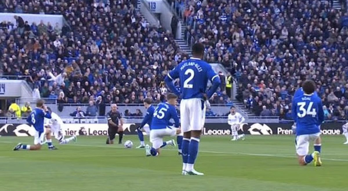 Ainsley Maitland-Niles stood whilst others took the knee during the lunchtime kick-off