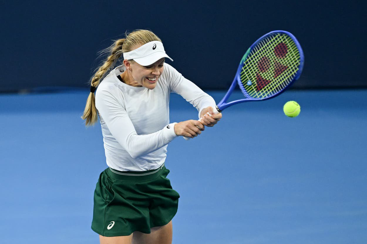 Great Britain's Harriet Dart reached the semi-finals of the Guangzhou Open