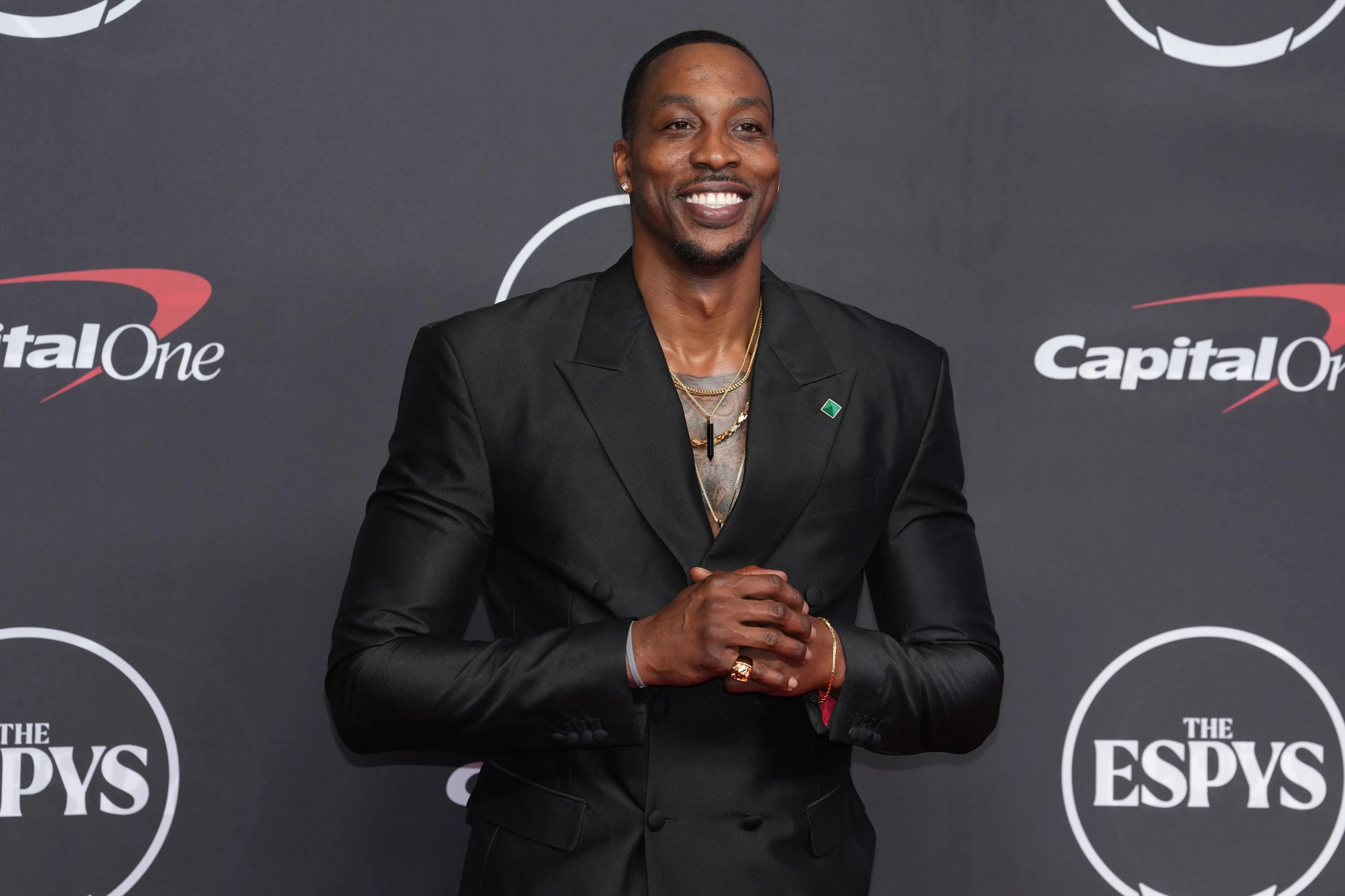 Dwight Howard, ici lors des ESPY Awards le 15 juin 2026, va rejouer au basket... en Géorgie !