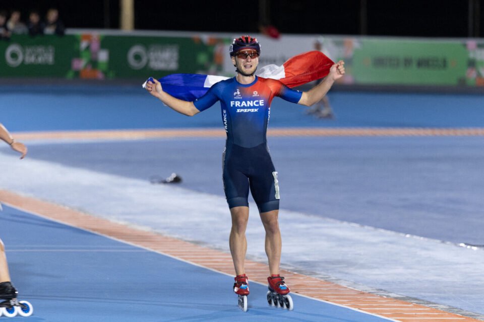  Les World Skate Games se déroulent jusqu'au 18 octobre, au Paraguay, mais pour Hugo Morin, ils sont déjà réussis ! Le week-end dernier, le jeune athlète du Roller Sports saint-pierrais a décroché son premier titre mondial, sur la course du 5000 m points. Bravo Hugo !