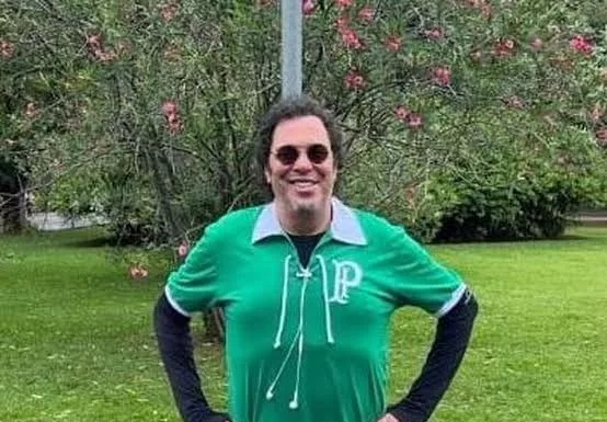 Palmeiras e Flamengo disputam a liderança do Brasileirão 2026. Casagrande fala sobre essa disputa.