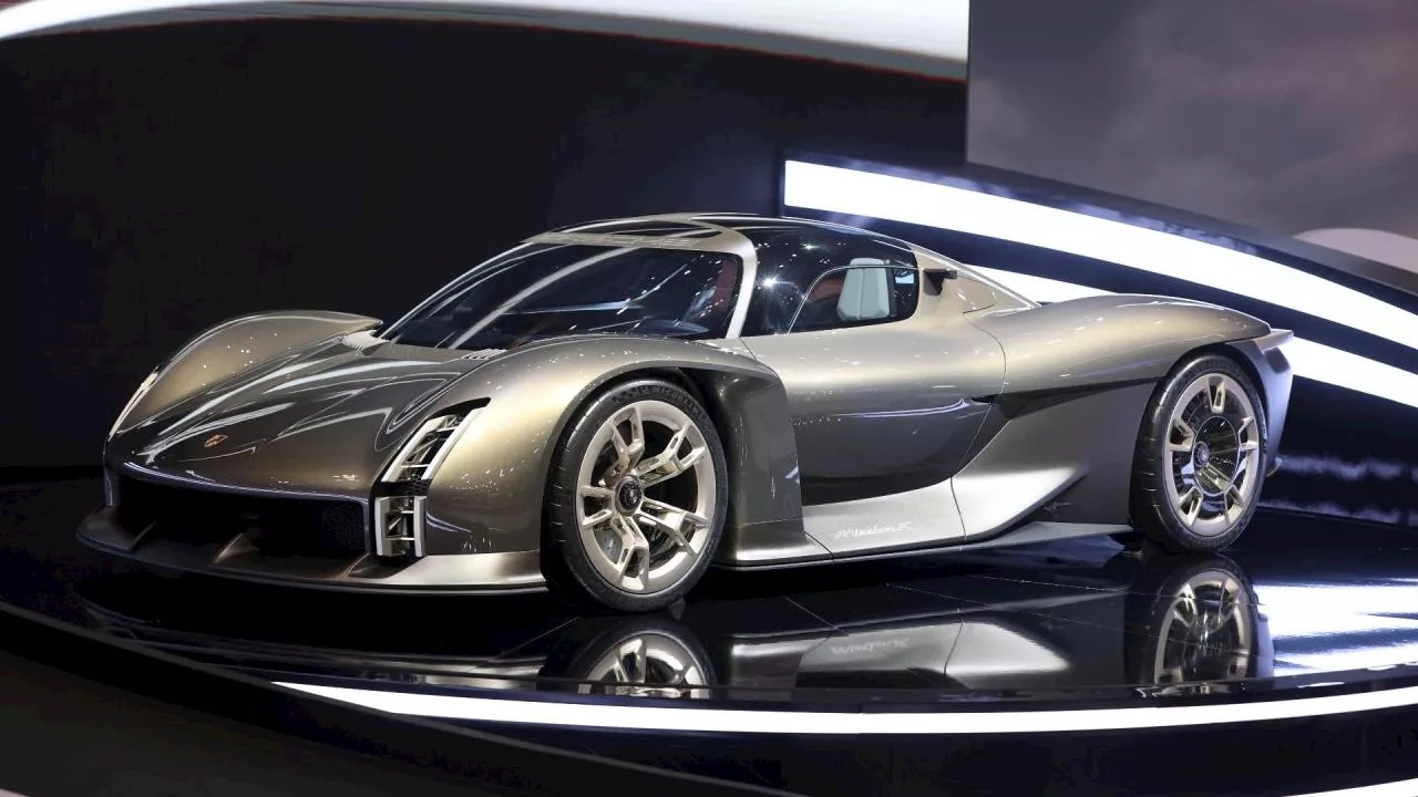 Porsche-Chef startet radikalen Umbau – gelingt die Wende à la Ferrari?