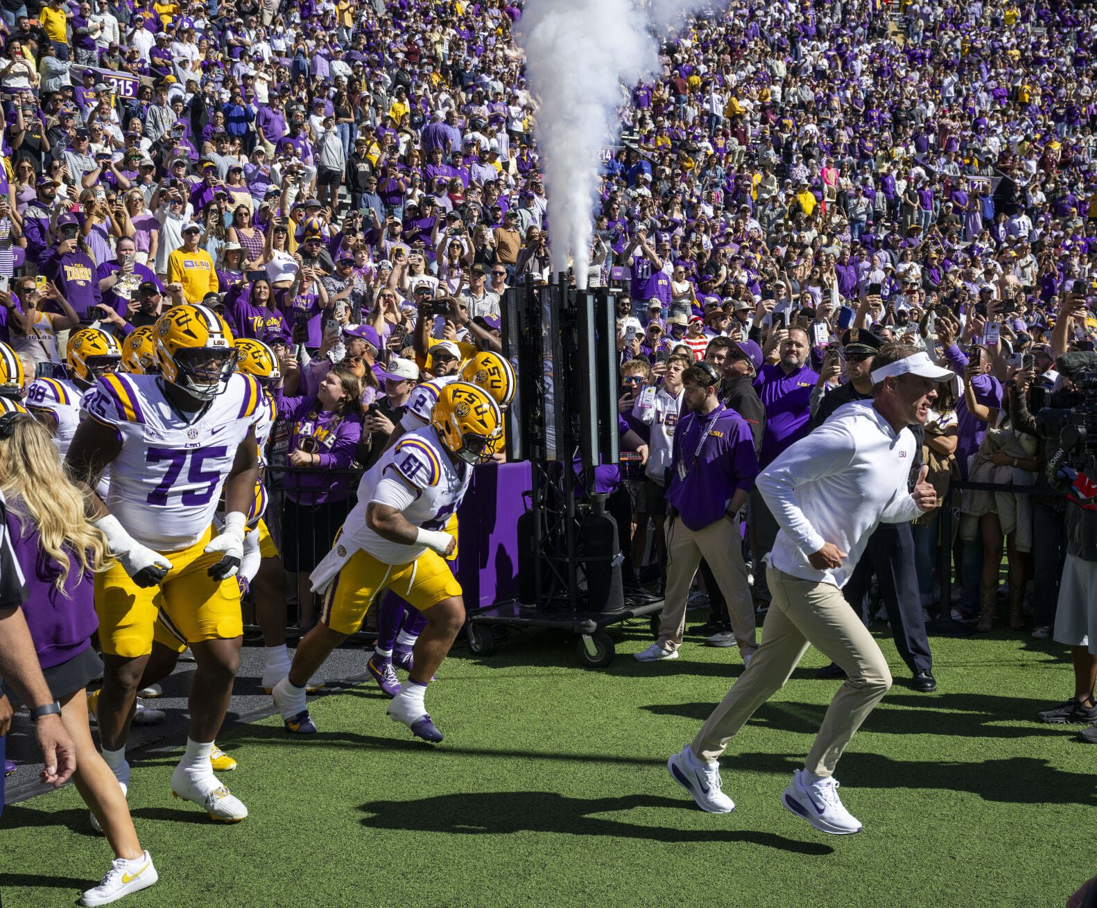 NO.lsumissstate.101826_8526 MJ.JPG