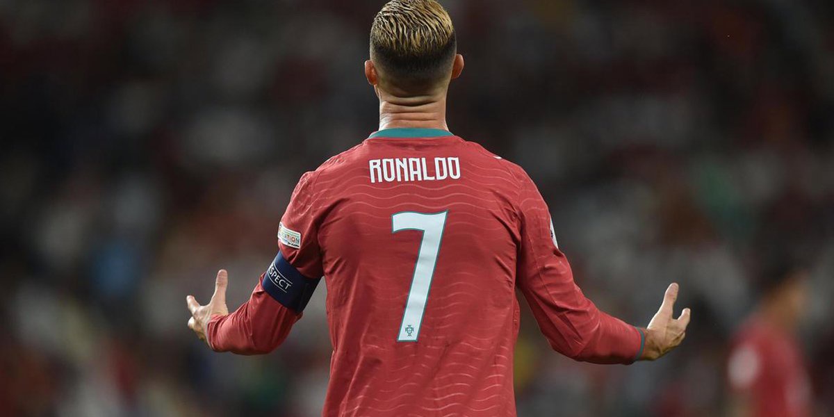 Cristiano Ronaldo deve continuar na Seleção? Estudo revela o que os portugueses querem para o futuro do capitão