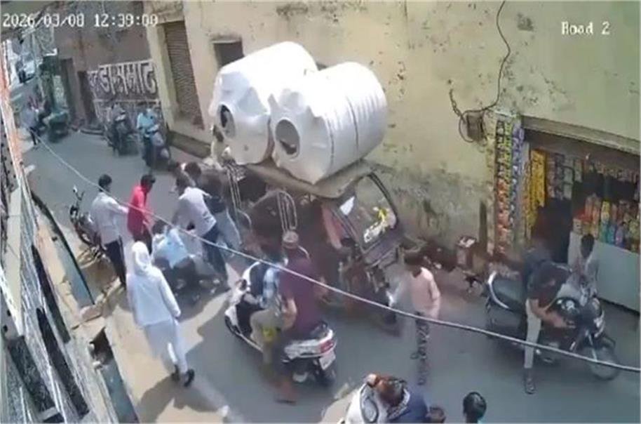 attack on imam returning from mosque after offering prayers