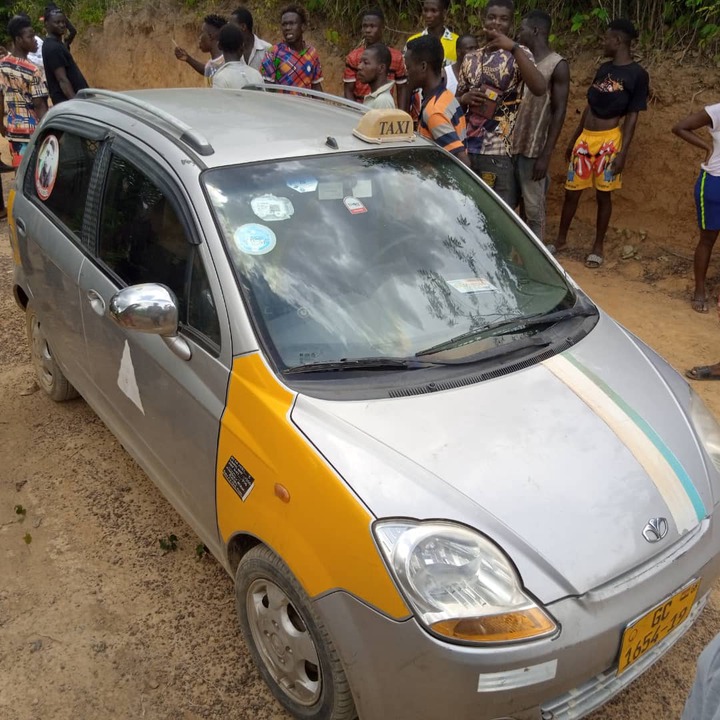 Angry mob chases taxi driver in another kidnap attempt at Takoradi. 57