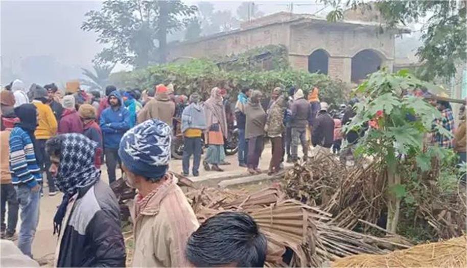 wife strangled to death on suspicion of illicit relationship