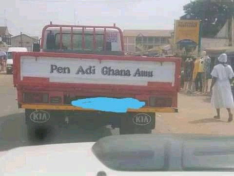 c8fd5d573c5c432e896d8dfc8749b742?quality=uhq&format=webp&resize=720 See What A Driver Wrote At The Back Of His Car That Got Ghanaians Talking; Makes Education Appeared Useless -WATCH