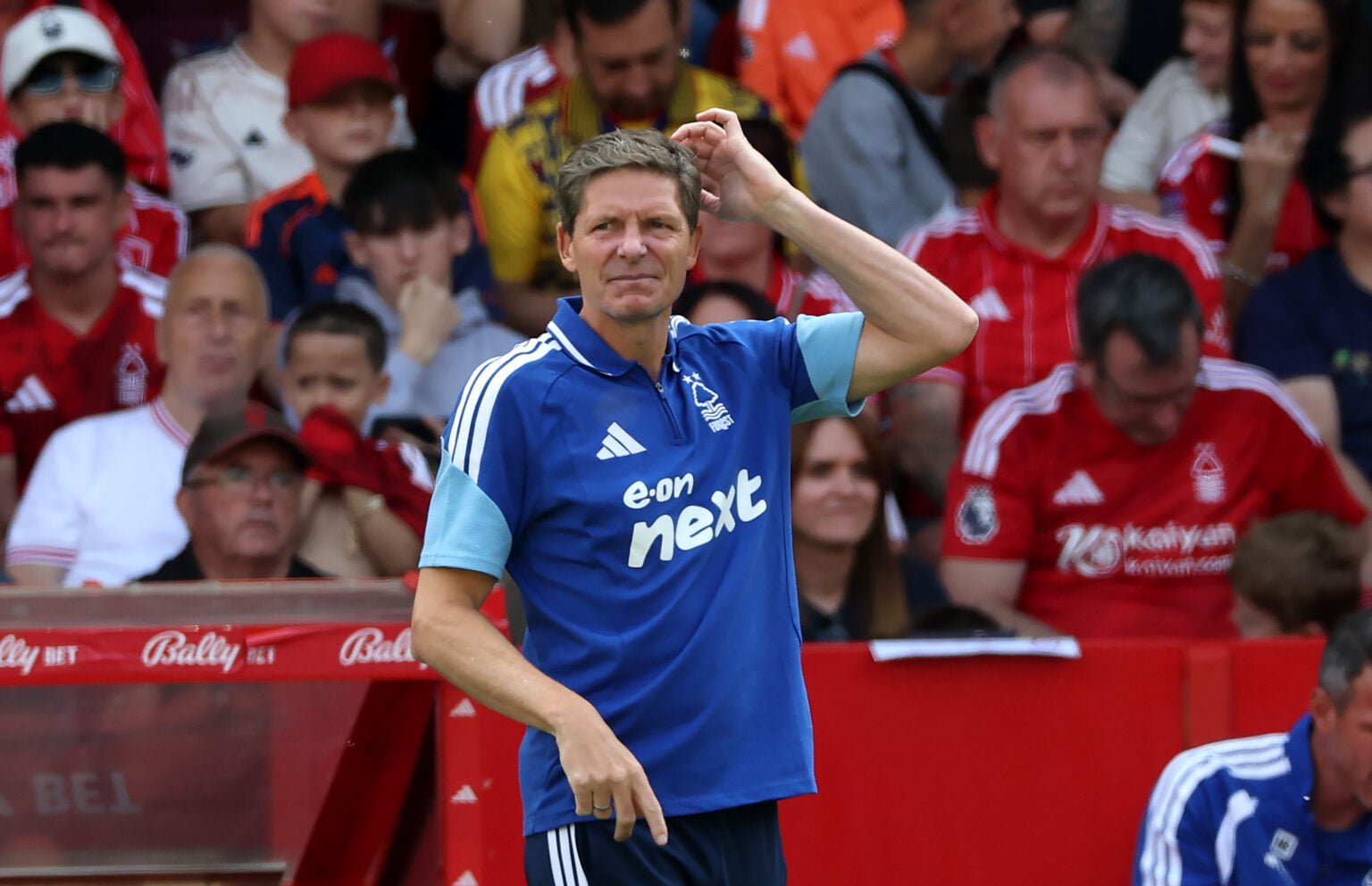 Nottingham Forest head coach Oliver Glasner