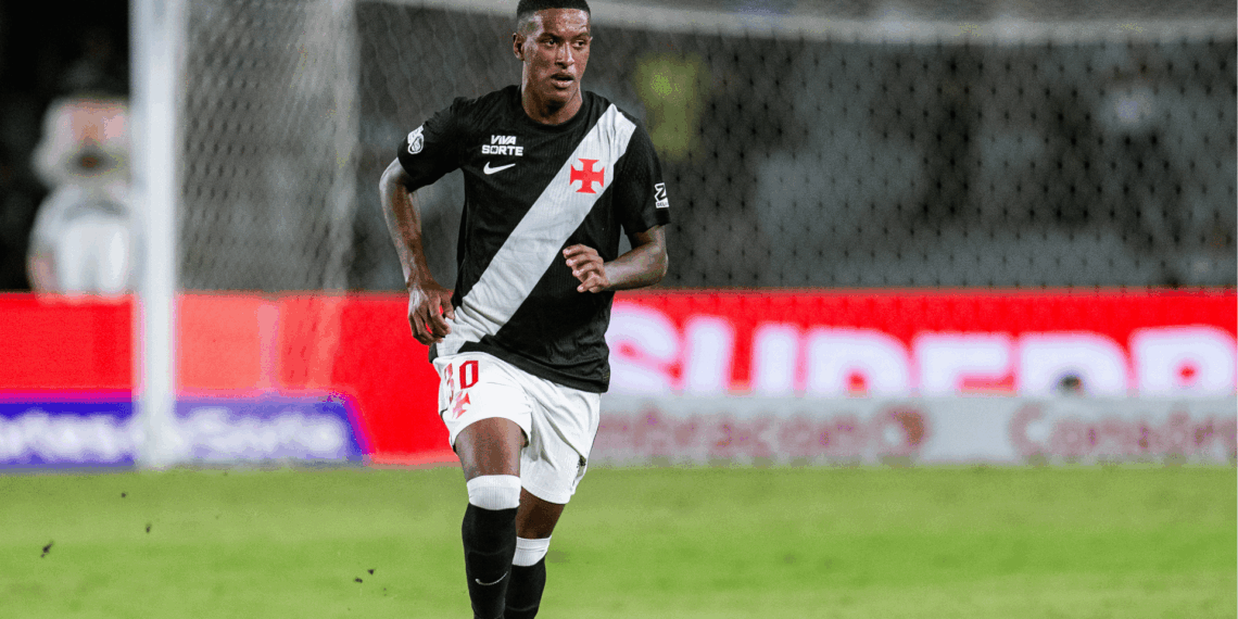 Robert Renan sofre acidente de carro e tem desfecho positivo no Vasco