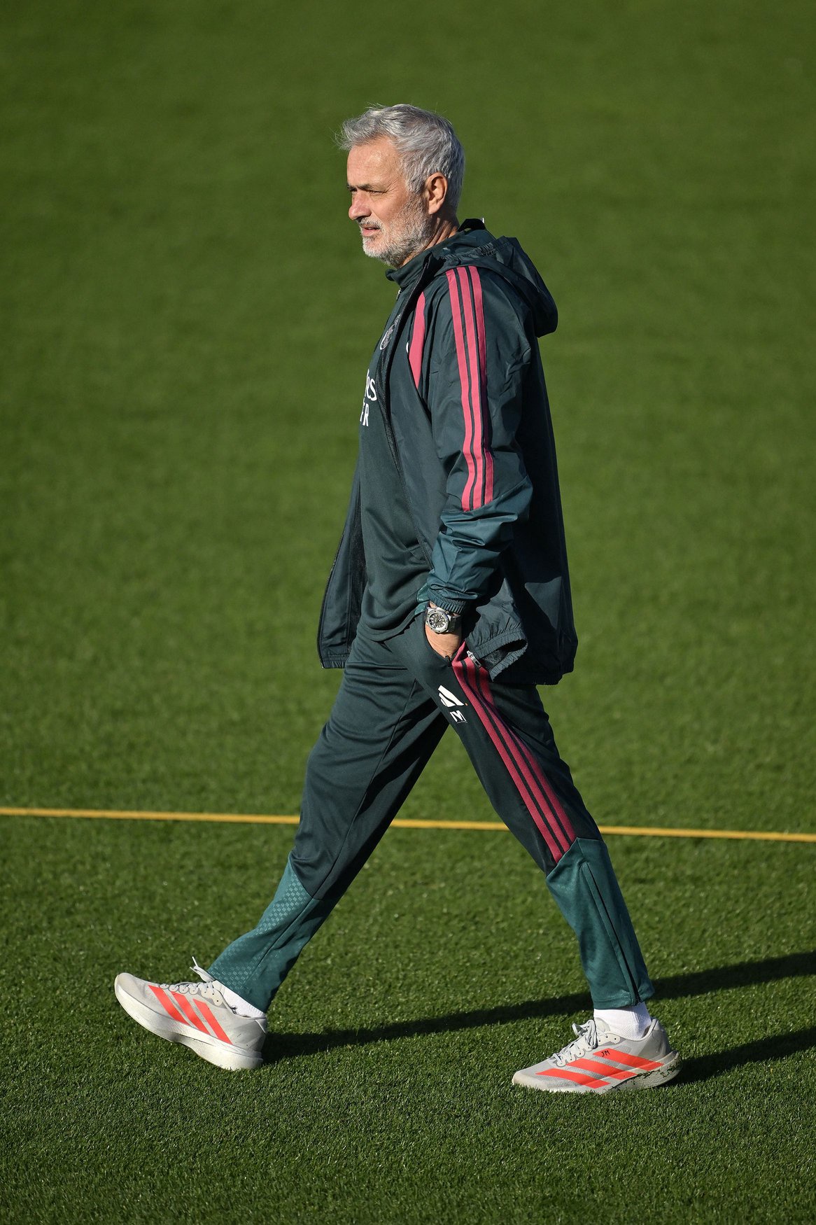 jos mourinho adidas 2026