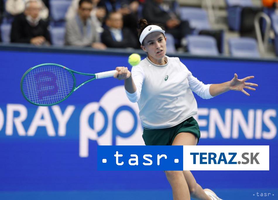 Diana Shnaider faces Mia Pohankova in Tokyo semifinal