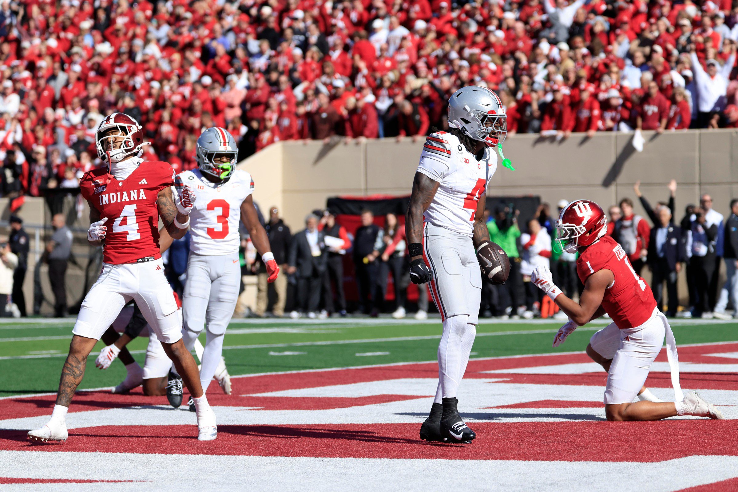 BLOOMINGTON, INDIANA - OCTOBER 17: Jeremiah Smith #4 of the Ohio State Buckeyes celebrates a touchdown during the fourth quarter against the Indiana Hoosiers at Memorial Stadium on October 17, 2026 in Bloomington, Indiana. (Photo by Justin Casterline/Getty Images)