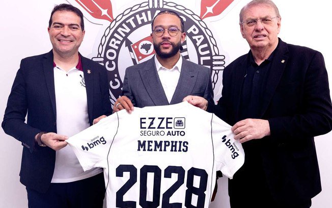 Memphis Depay tem apenas um gol na temporada e está abaixo da melhor condição física