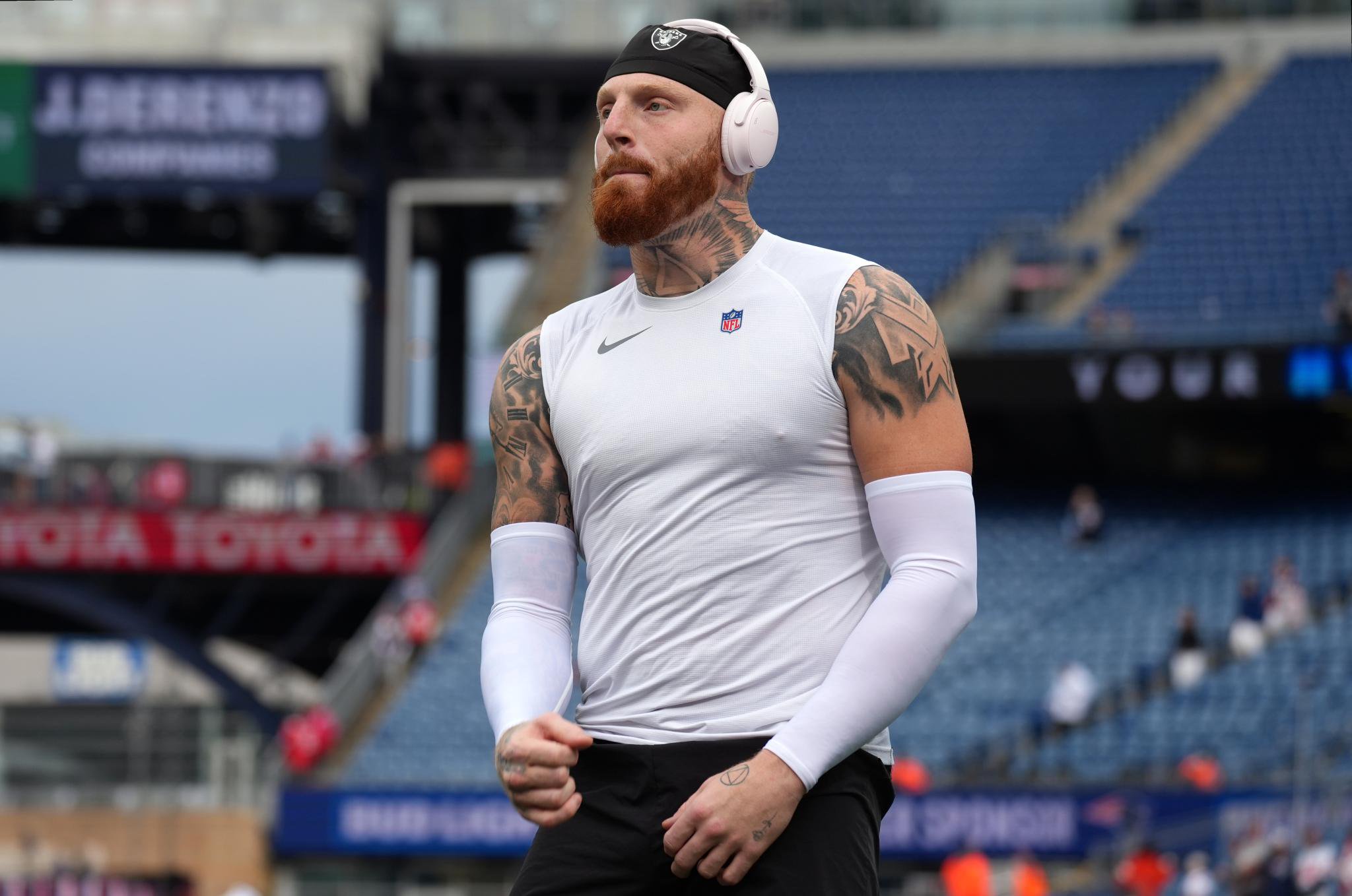 Raiders defensive end Maxx Crosby