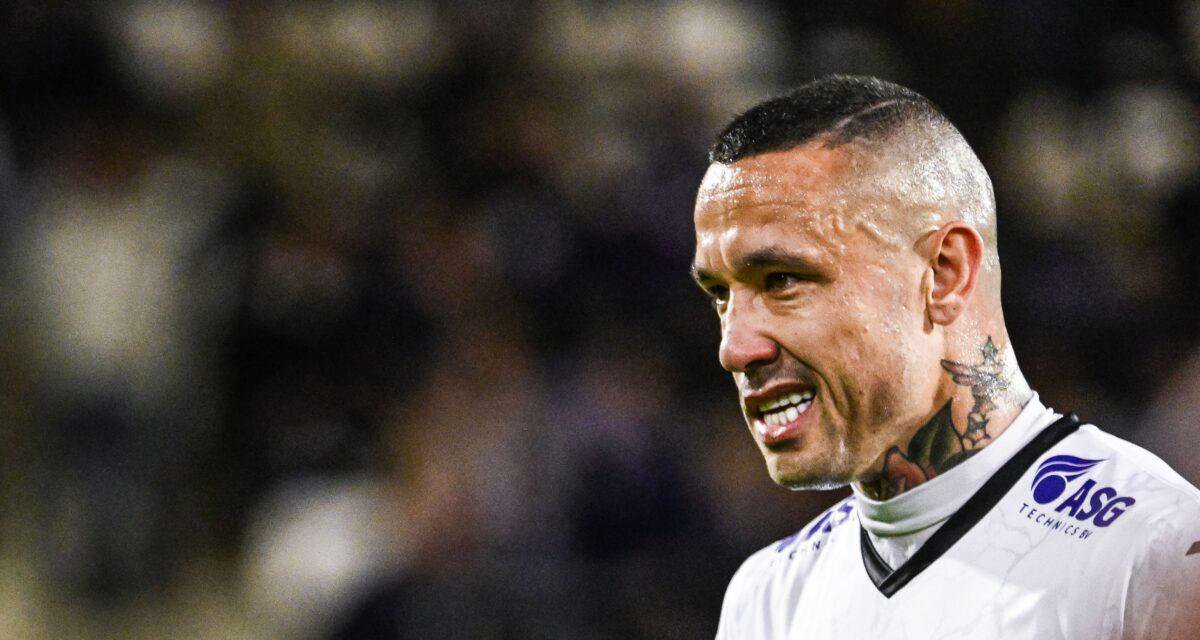 Patro Eisden's Radja Nainggolan pictured during a soccer game between Beerschot VA and Patro Eisden Maasmechelen, Monday 27 April 2026 in Antwerp, the return leg of the Semi-Finals of the Promotion Play-Offs of the 2025-2026 'Challenger Pro League' 1B sec