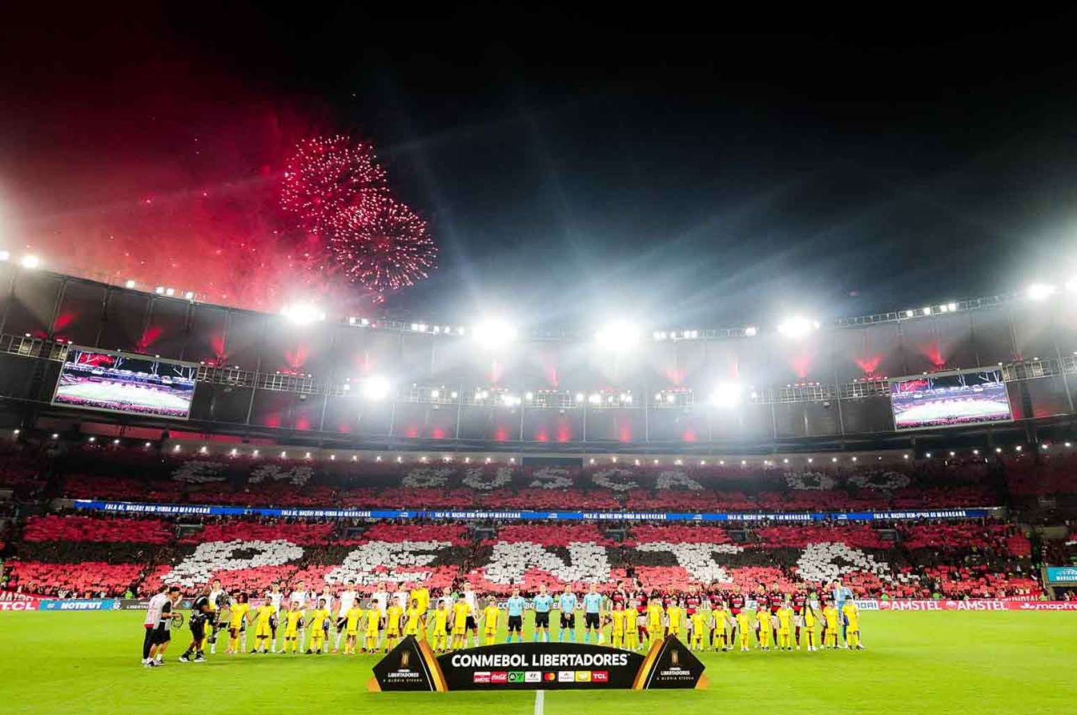 Mesmo com linda festa da torcida, Flamengo caiu para o Estudiantes –