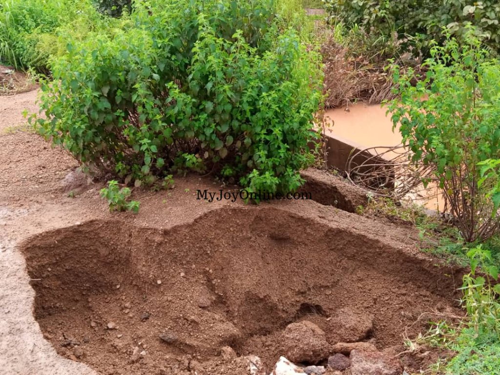 Over 3,000 peasant farmers express fear of losing farm products due to bad roads