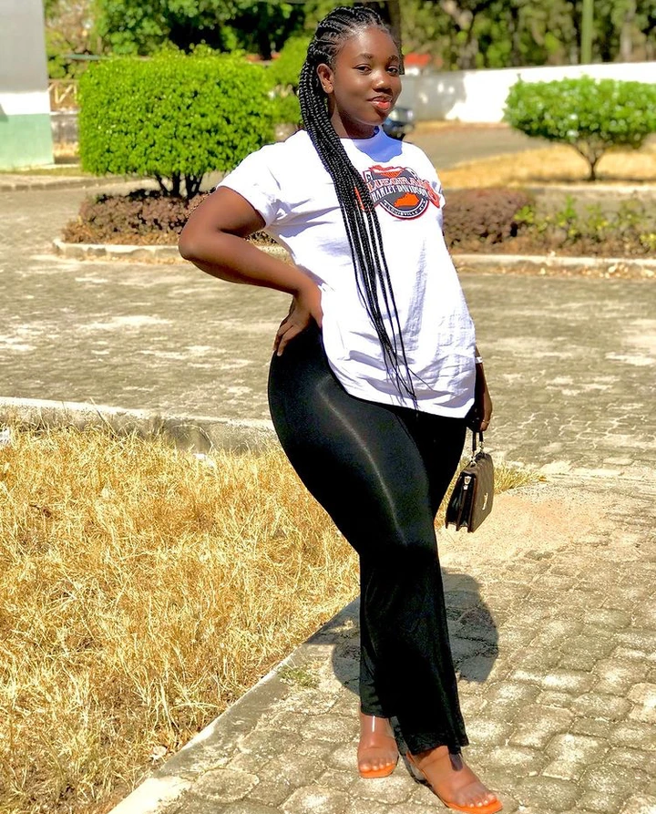 Ghana's prettiest Police Officer, Ama Dufie stuns social media with cute pictures.