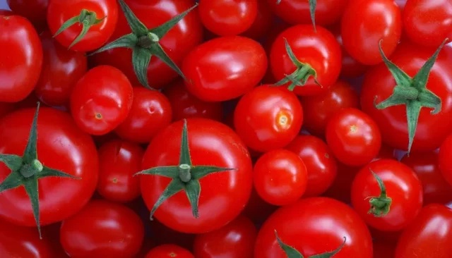 Ways to lighten the skin naturally with tomatoes
