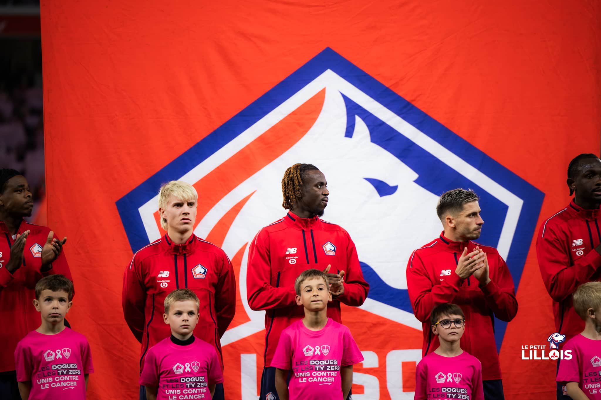 Hakon Haraldsson, Ngal'ayel Mukau et Romain Perraud, joueurs du LOSC.