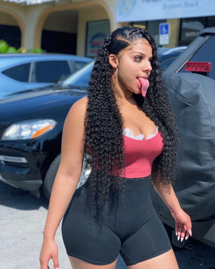 Mikayla Saravia: Kkvsh Biography, Age, Net Worth, Boyfriend, Height, Husband, Tongue, Instagram Pictures