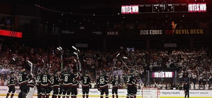 Coyotes give Arizona fans one final show with win over playoff-bound Oilers