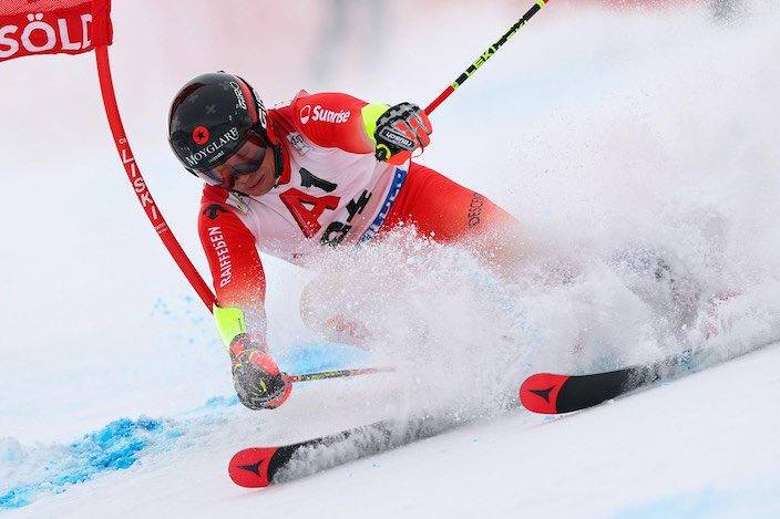 Zurück im Weltcup-Zirkus: Gino Caviezel gibt nach seiner langen Verletzungspause beim Saisonauftakt in Sölden sein hart erarbeitetes Comeback.