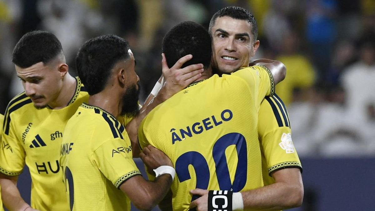 Al-Hilal Legend Challenges Ronaldo to 15 Goals Before Winter Break