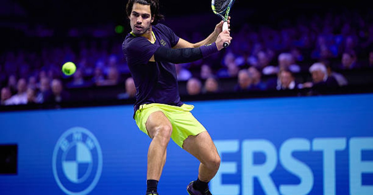 Second seed Carlos Alcaraz of Spain followed with a solid 6-4, 7-6(2) win over Tommy Paul.