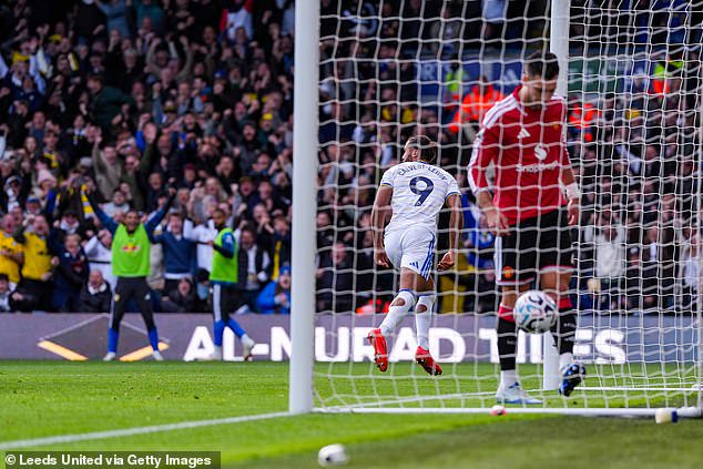 Manchester United remain one of only two Premier League teams without a clean sheet