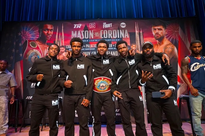 Abdullah Mason with his brothers at the press conference to announce his fight against Joe Cordina. (May 5, 2026)