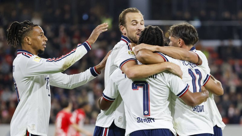 Ohne Kompany: Ersatzgeschwächte Bayern siegen in Freiburg