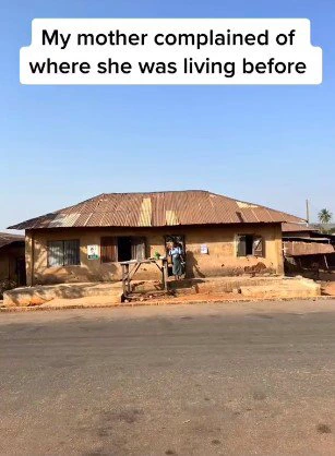Nigerian man builds house for mum because she complained of her old home - man build house mum 1