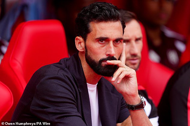 Alvaro Arbeloa has been described as a 'dead man strutting' by a source close to the Fulham dressing room