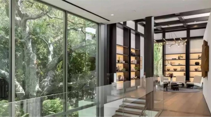 Trevor Noah’s Bel Air property was listed for US$29.75 million. Photo: realtor.com
