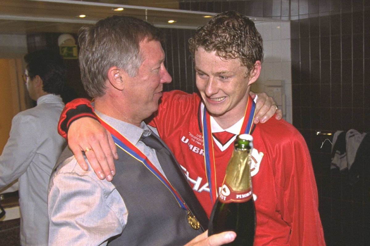 Sir Alex Ferguson congratulates Ole Gunnar Solskjaer the scorer of the winning goalafter the UEFA Champions League Final between Bayern Munich v Manchester United at the Nou camp Stadium