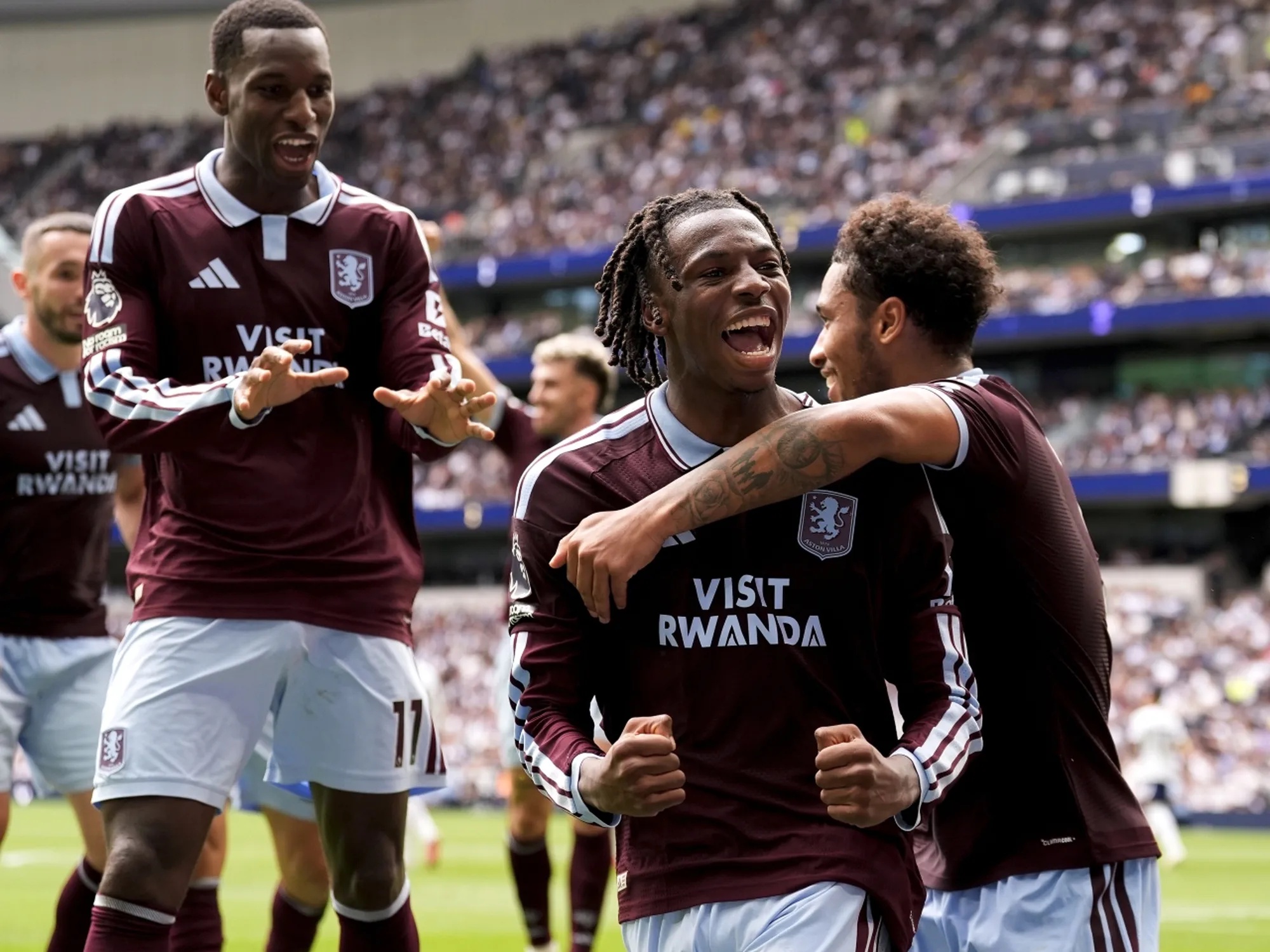Liverpool plotting to 'raid' Aston Villa for Mac Allister replacement