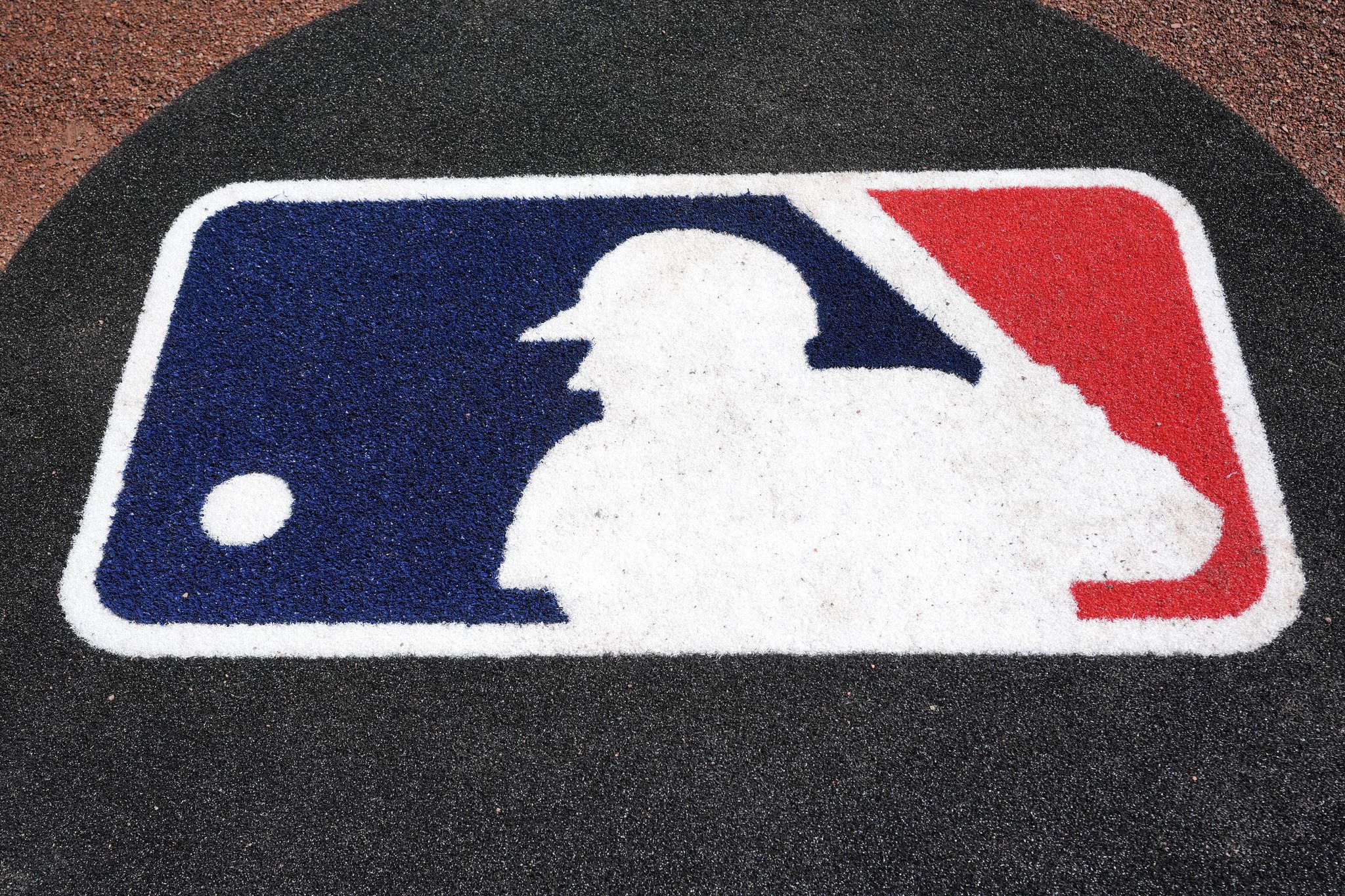 MLB