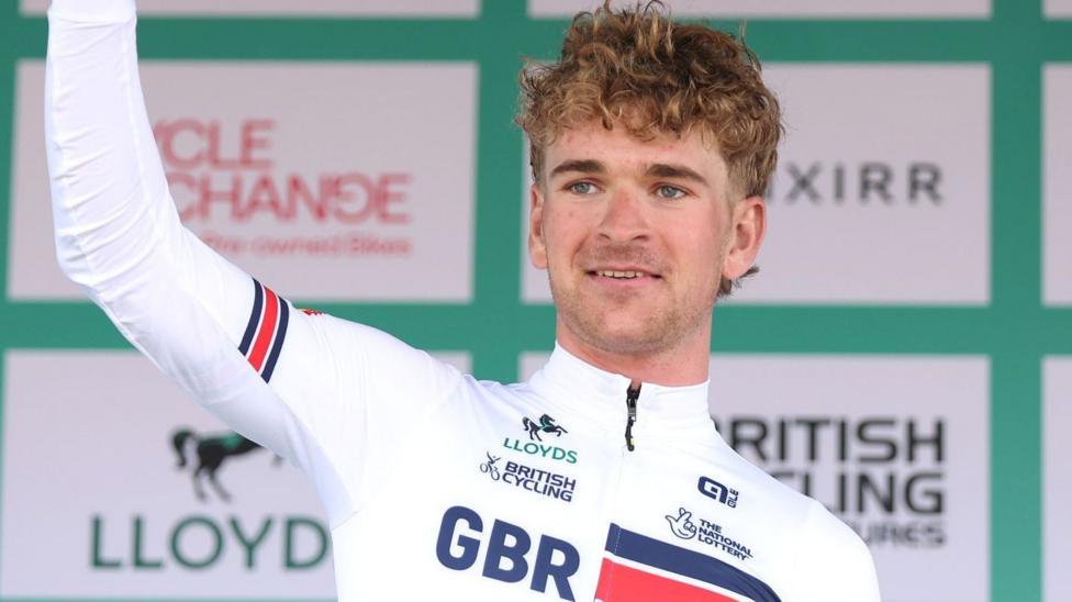 Ben Wiggins is awarded the Combativity Award on day five of the 2026 Tour of Britain