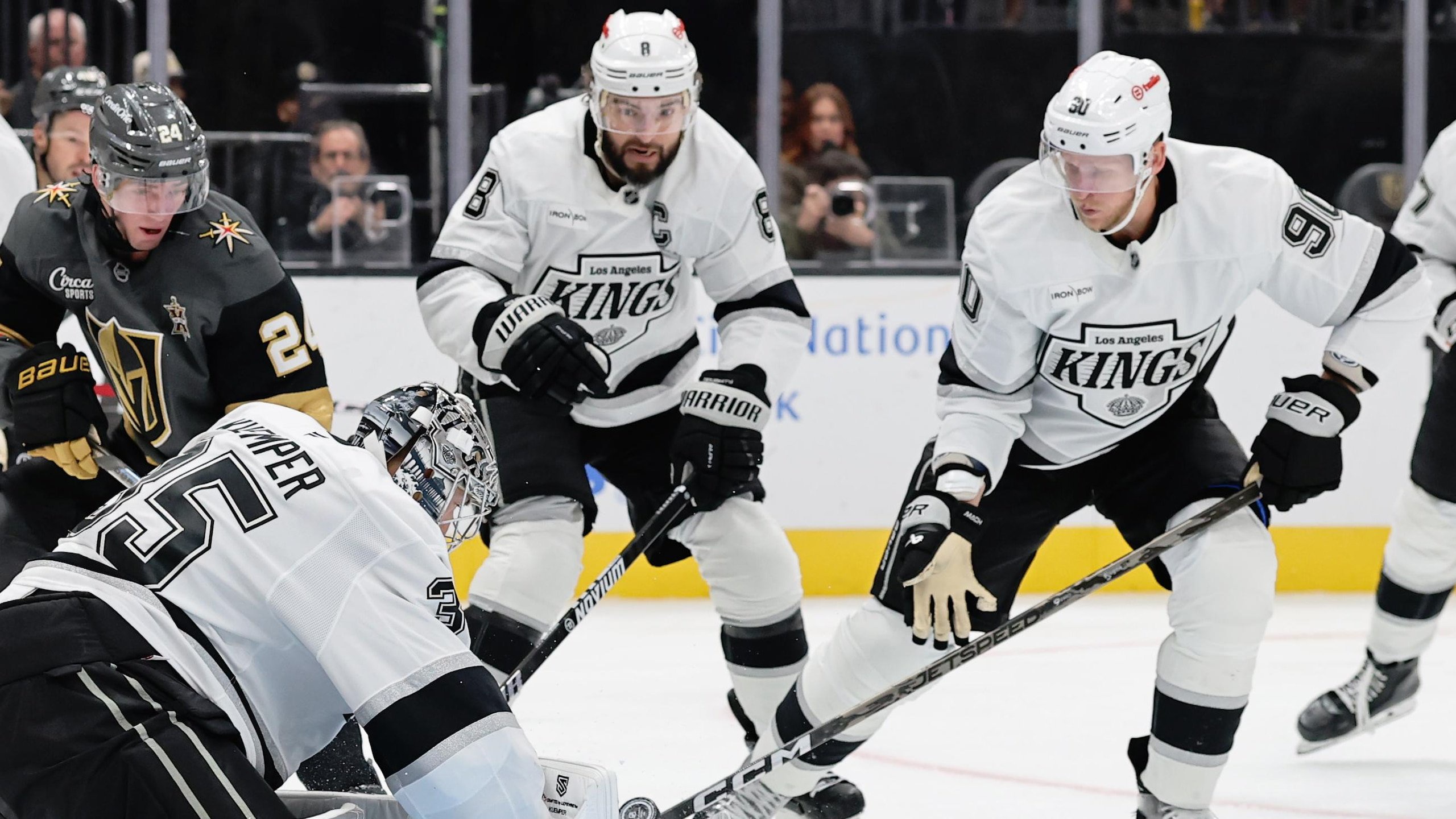 Los Angeles Kings v Vegas Golden Knights