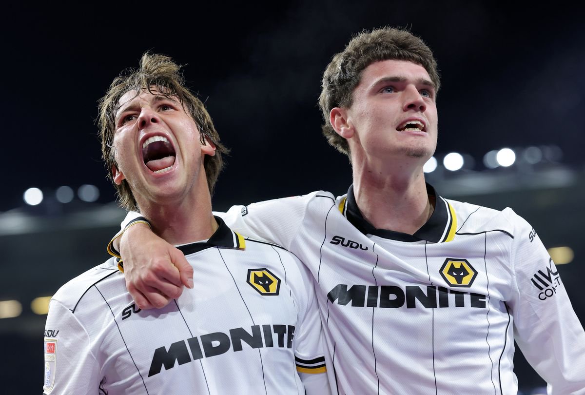  Fer Lopez of Wolverhampton Wanderers celebrates scoring his team’s first goal with teammate Sean Neave