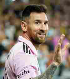 Lionel Messi Natural Brush Up with Mid Taper and Beard
