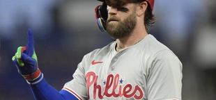 Harper returns to the Phillies’ lineup after missing one game with a migraine