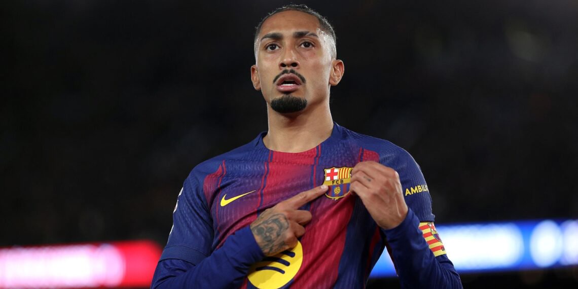 Raphinha recebe notícia de Flick antes de decisão contra PSG