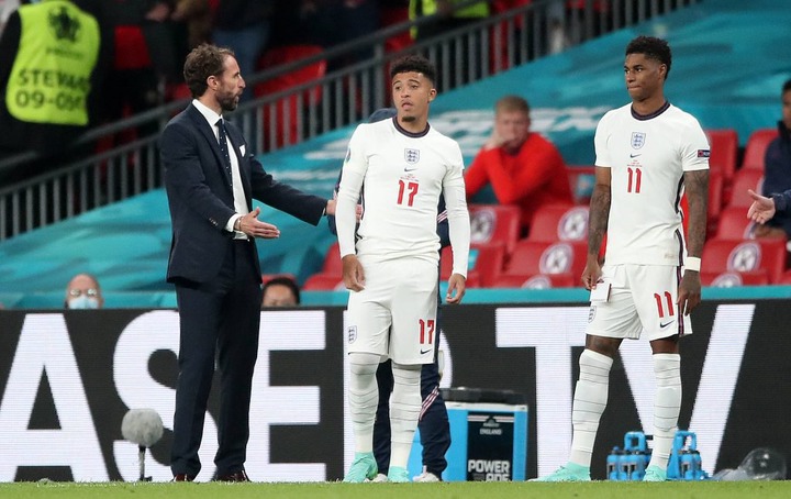 Gareth Southgate with England and Manchester United international, Jadon Sancho.