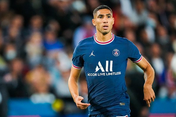 أشرف حكيمي يعترف تعرضت للشتائم ولهجوم قوي