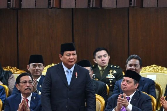 Omon-Omon Pemangkasan Anggaran: Efisiensi yang Kontradiktif? - JPNN.COM