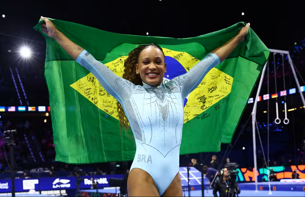 Rebeca Andrade: Brasil volta ao pódio no Mundial de Ginástica